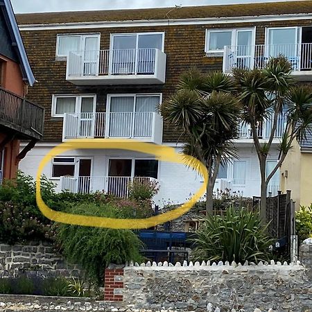 Vitamin Sea With A Sea View And Parking Lyme Regis Eksteriør billede